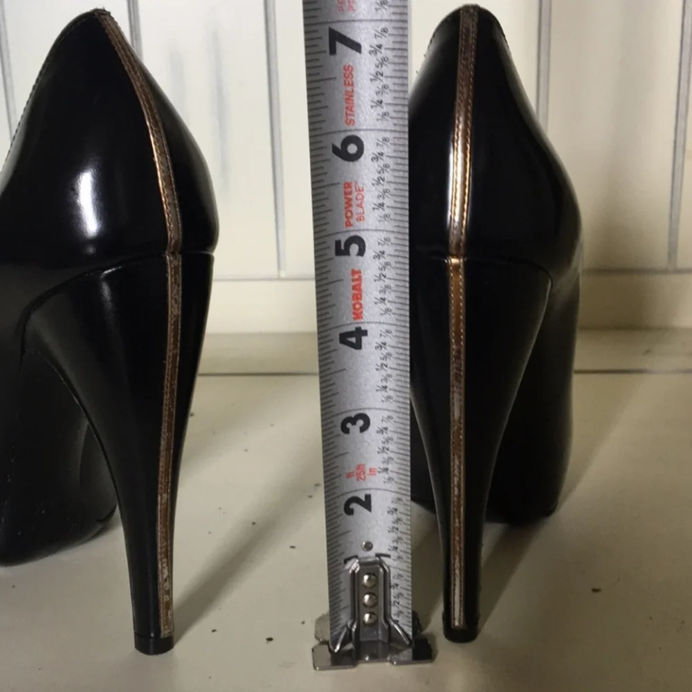 Lanvin Black High Heel Pumps - Picture 3 of 4